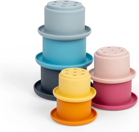 Vandens pramogos su krioklio efektu