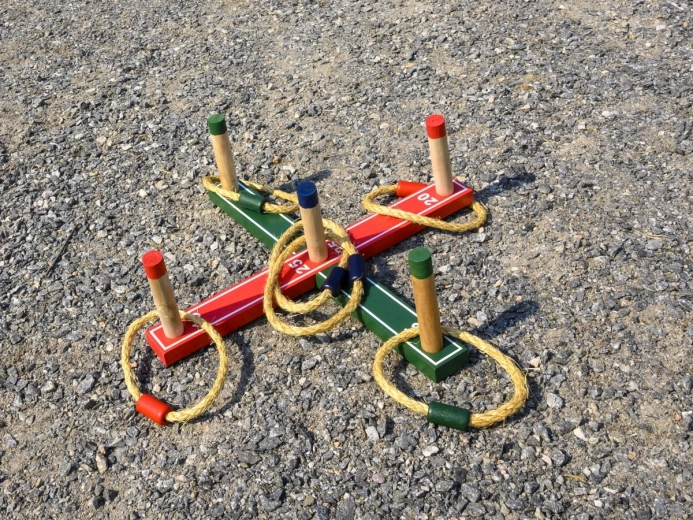 Spalvomis pažymėti taikiniai ir taškų skaičiavimas