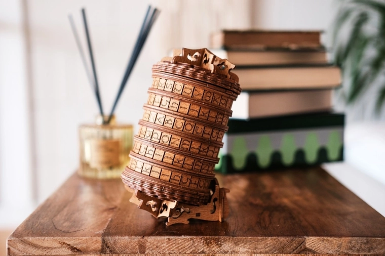 Reguliuojamas kodas ir saugi dėžutė