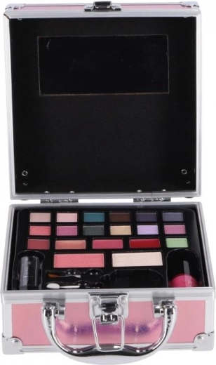 Viskas makiažui viename lagaminėlyje