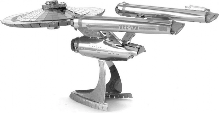 Ikoninis STAR TREK laivas metaliniame atlikime