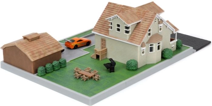 Accessories for realistic scenes