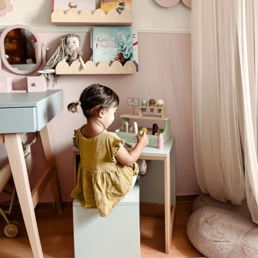 Inspires imaginative play