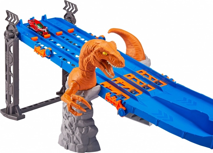 Raptor attack