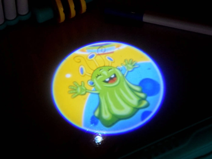 Two fun modes: drawing and starry sky
