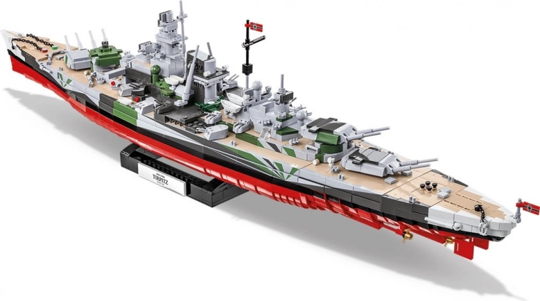 Įspūdingas 1:300 modelis, 87 cm ilgio