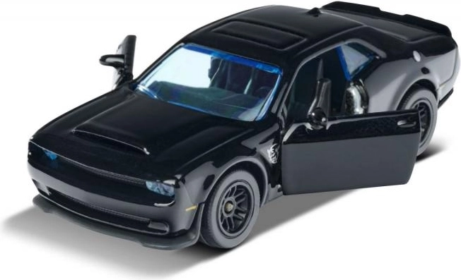 Realistiškos detalės ir atidaromos dalys