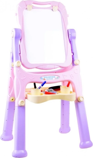 Stabili plastikinė konstrukcija