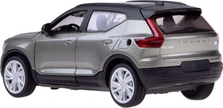 Trinties variklis realistiniam žaidimui