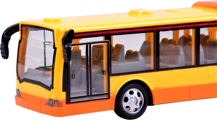 Detalus apdirbimas ir guminis protektorius