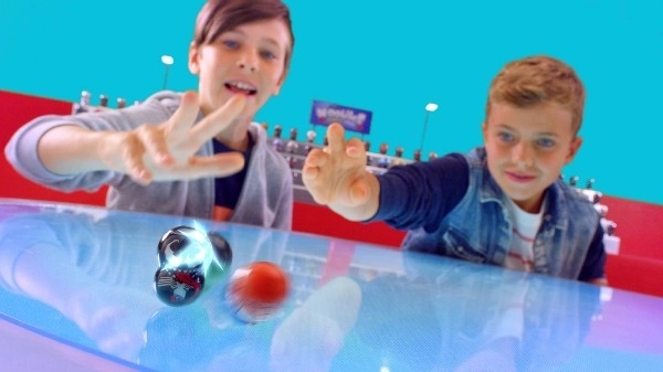 Magnetinis stabilumas ir smagūs dvikovos žaidimai