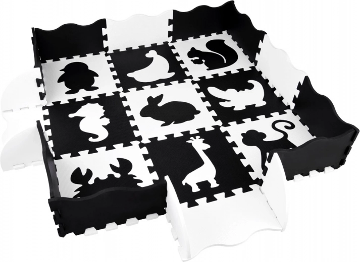 Saugiai atskirta erdvė su paaukštintu kraštu