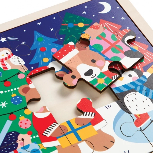 Sturdy wooden pieces for small hands