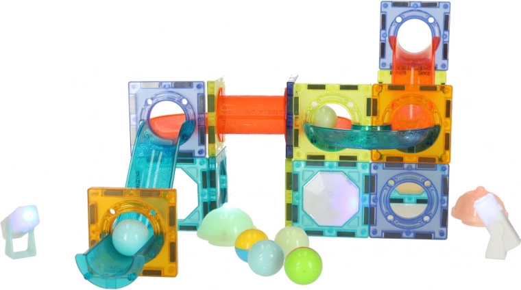 Stabili konstrukcija dėl magnetų