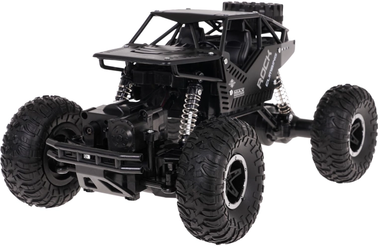 4x4 pavara ir dideli ratai bekelėje