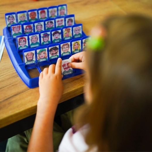 Interaktyvus pramogos dviem žaidėjams