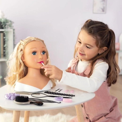 Magiškas lūpų virsmas šaltame vandenyje