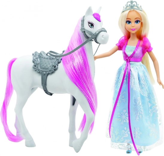 Žavinga princesė blizgančia suknele