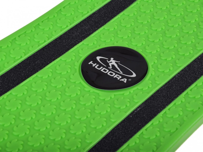 Tvirtas ir lengvas denis su neslystančiu paviršiumi