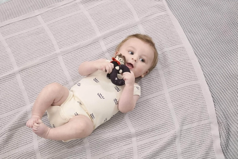 Minkštas ir saugus pliušas nuo gimimo