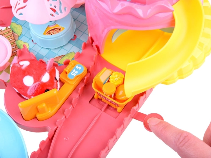 Spalvinga lenktynių trasa su čiuožykla