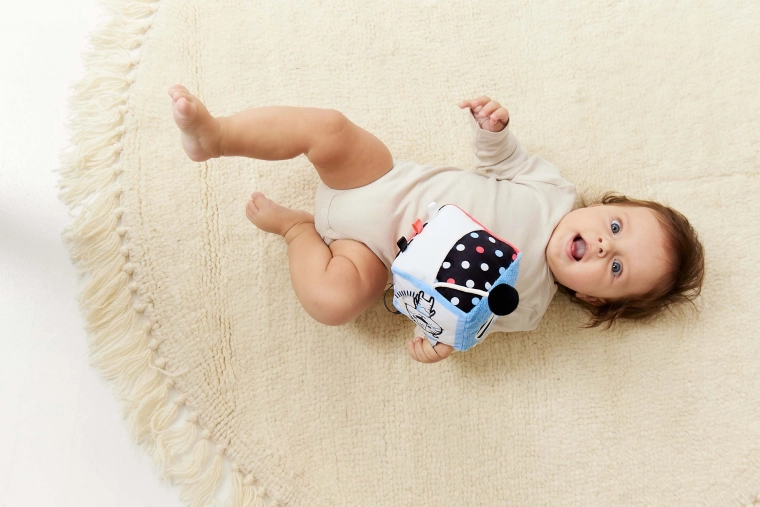 Įvairios tekstūros ir išsikišę elementai