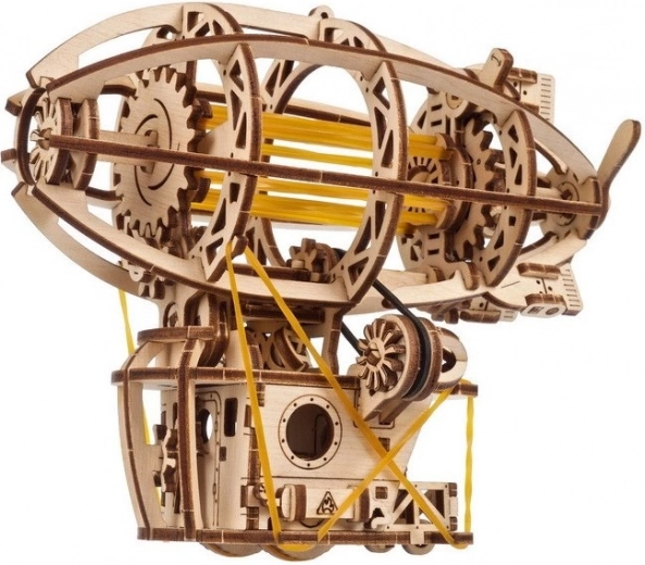 Elegantiškas steampunk dizainas iš natūralios medienos