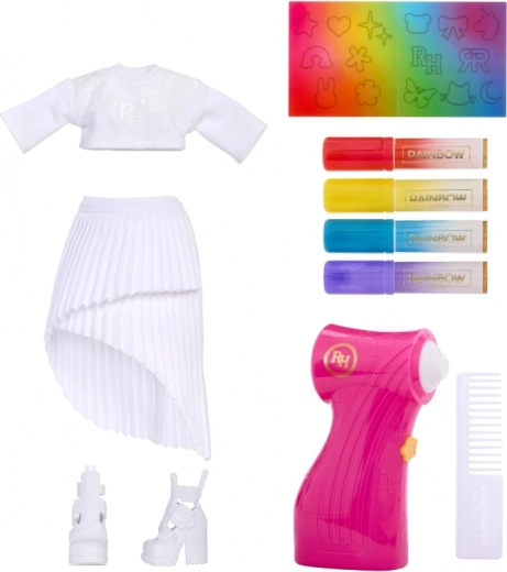 Tikslūs akcentai su flomasteriais ir trafaretais