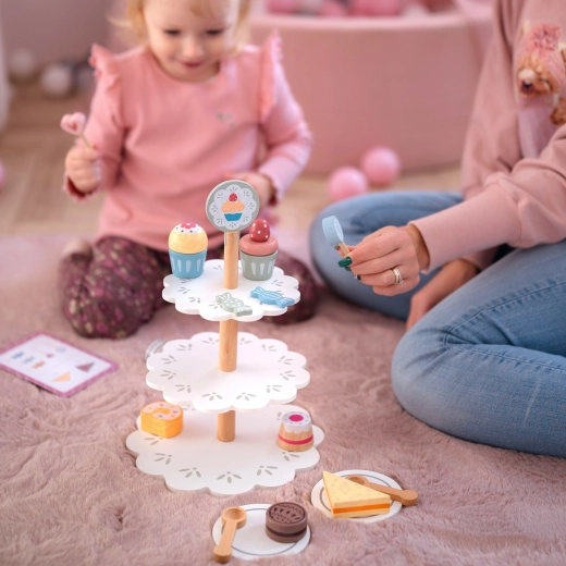 Skatina vaizduotę ir socialinius įgūdžius