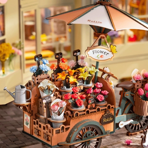 Outstanding decorative piece