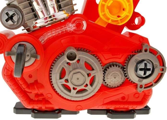 Matomos pavaros, šviesa ir garsas