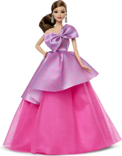 Graži suknelė su elegantiškomis detalėmis