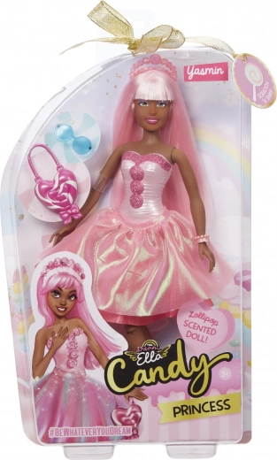Poseable arms and playtime fun