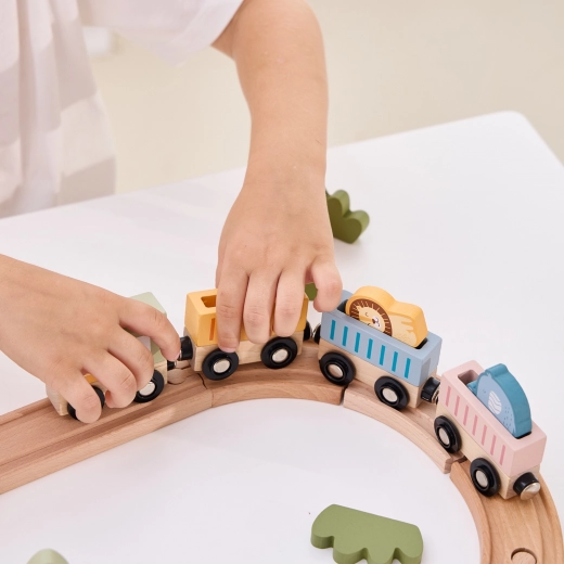 Skatina kūrybiškumą ir motoriką