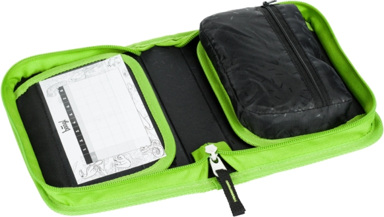 Patvarus užtrauktukas ir praktiškos kišenės