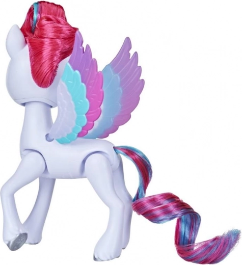 Vandeniu atsiskleidžiantys veido piešiniai