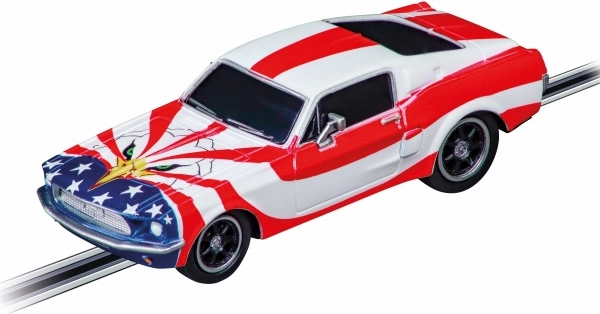 Ikoninis Ford Mustang ’67