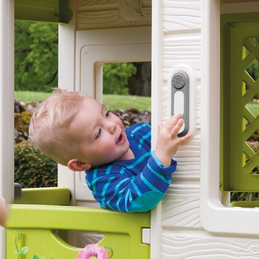 Lengvas montavimas ant SMOBY namelių