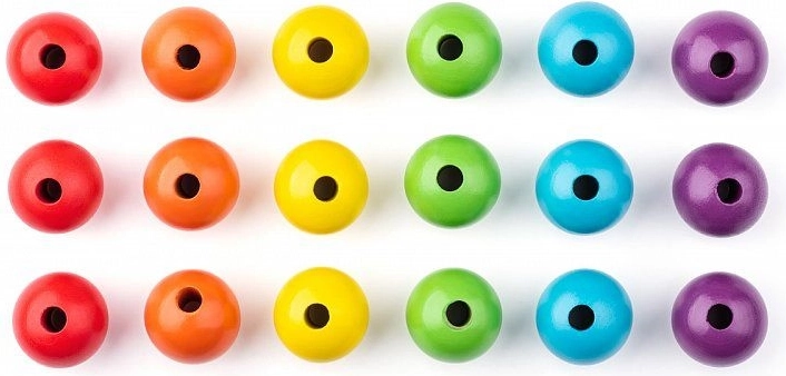 Dideli karoliukai mažoms rankytėms