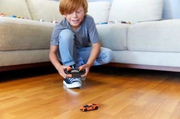 Kompaktiškas dizainas namų lenktynėms