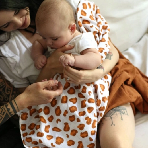 Dosnus 120 × 120 cm dydis universaliam naudojimui