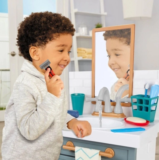 12 practical accessories and storage space
