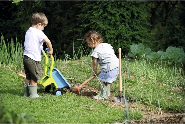 Sodo įrankiai kūrybiškam žaidimui