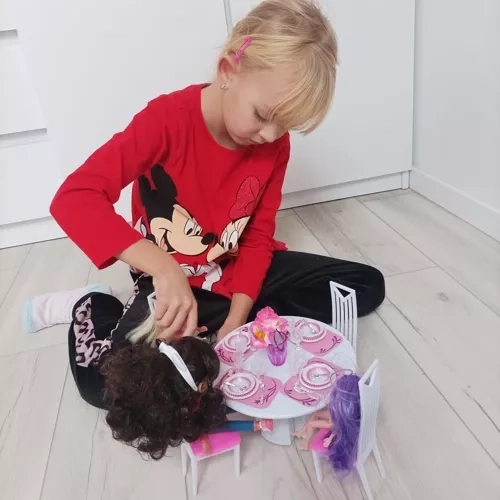 Skatina kūrybiškumą ir socialinius įgūdžius