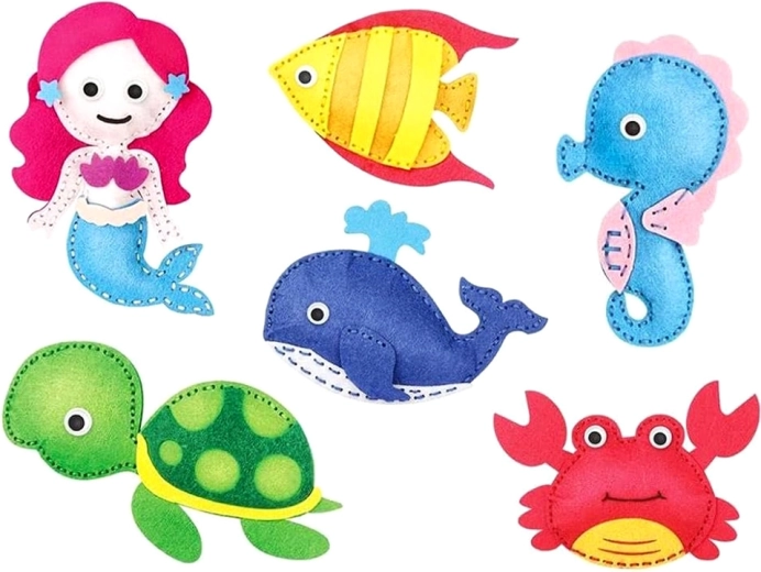 Miela jūrų kompanija iš minkšto veltinio