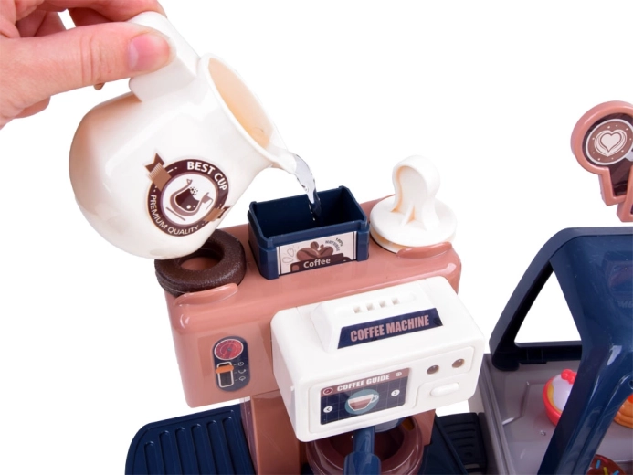 Kavos aparatas su vandens pratekėjimu ir realistiškais efektais