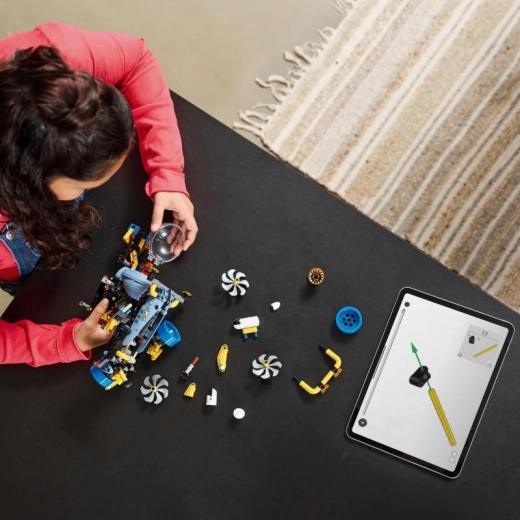 Interaktyvus konstravimas su LEGO Builder