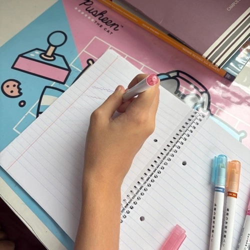 Sodrios, išraiškingos spalvos