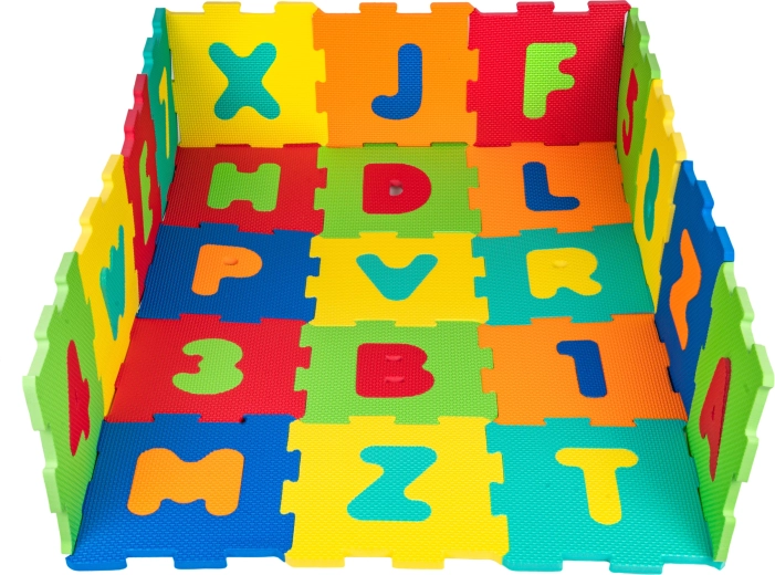 Assemble as a mat or 3D shapes