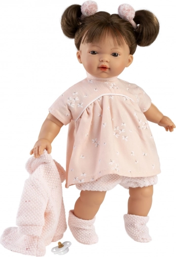 Stilingas aprangos derinys ir galimybė keisti drabužius